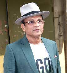 Veteran Annu Kapoor robbed in France, bags, Ipad, credit cards, cash go missing | Veteran Annu Kapoor robbed in France, bags, Ipad, credit cards, cash go missing