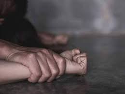 Mumbai: Man held for assaulting girlfriend for refusing to get intimate with him at public place | Mumbai: Man held for assaulting girlfriend for refusing to get intimate with him at public place Mumbai: Man held for assaulting girlfriend for refusing to get intimate with him at public place | Mumbai: Man held for assaulting girlfriend for refusing to get intimate with him at public place