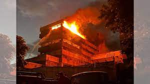 Palghar: 3 injured after major fire breaks out at industrial facility | Palghar: 3 injured after major fire breaks out at industrial facility Palghar: 3 injured after major fire breaks out at industrial facility | Palghar: 3 injured after major fire breaks out at industrial facility