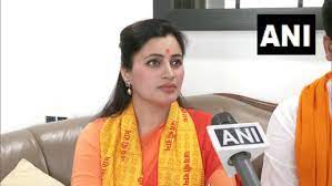 Hanuman Chalisa Controversy: Another FIR has been registered against, MLA Ravi Rana and his wife, MP Navneet Rana | Hanuman Chalisa Controversy: Another FIR has been registered against, MLA Ravi Rana and his wife, MP Navneet Rana