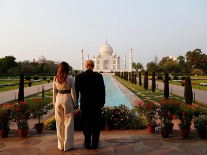 Donald Trump, Melania arrive in Agra to visit Taj Mahal | Donald Trump, Melania arrive in Agra to visit Taj Mahal