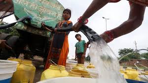 Bengaluru Water Crisis: BWSSB Fines 407 Individuals Rs. 20.3L for Misusing Potable Water in Vehicle Washing and Gardening | Bengaluru Water Crisis: BWSSB Fines 407 Individuals Rs. 20.3L for Misusing Potable Water in Vehicle Washing and Gardening