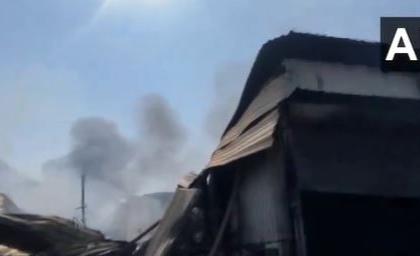 Major Blaze Engulfs Rubber Manufacturing Factory in Pune's Pimpri Chinchwad | Major Blaze Engulfs Rubber Manufacturing Factory in Pune's Pimpri Chinchwad Major Blaze Engulfs Rubber Manufacturing Factory in Pune's Pimpri Chinchwad | Major Blaze Engulfs Rubber Manufacturing Factory in Pune's Pimpri Chinchwad