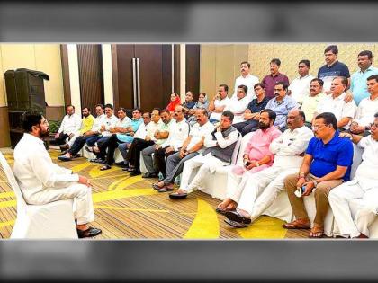 Maharashtra Political Crisis: Audio clip of Shinde group MLA criticizing Gulabrao Patil goes viral | Maharashtra Political Crisis: Audio clip of Shinde group MLA criticizing Gulabrao Patil goes viral