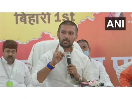 Chirag Paswan: Everyone playing politics over dead person, why no one bothered to visit him when he was alive? | Chirag Paswan: Everyone playing politics over dead person, why no one bothered to visit him when he was alive?
