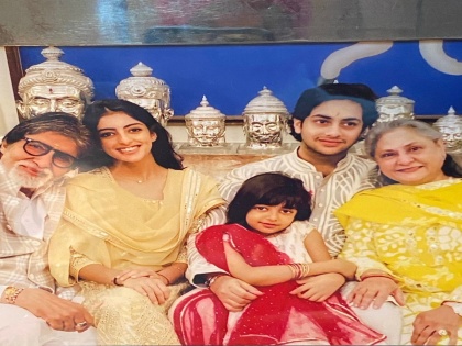 Amitabh Bachchan extends New Year greetings with a beautiful throwback picture | Amitabh Bachchan extends New Year greetings with a beautiful throwback picture