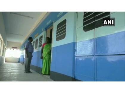 Tamil Nadu: Govt school paints school veranda as train compartments | Tamil Nadu: Govt school paints school veranda as train compartments Tamil Nadu: Govt school paints school veranda as train compartments | Tamil Nadu: Govt school paints school veranda as train compartments
