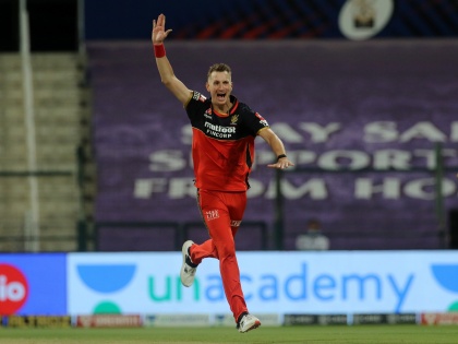 Royal Challengers Bangalore release Chris Morris and Aaron Finch, retain 12 players | Royal Challengers Bangalore release Chris Morris and Aaron Finch, retain 12 players