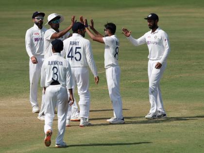 England set India target of 420, Ashwin picks up 5 wickets in second innings | England set India target of 420, Ashwin picks up 5 wickets in second innings