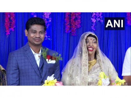 Odisha: Acid-attack survivor, Pramodini Roul marries her fiance | Odisha: Acid-attack survivor, Pramodini Roul marries her fiance