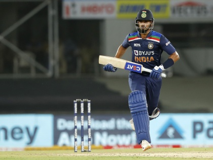 India suffer batting collapse in first T20, as England restrict India to 124 | India suffer batting collapse in first T20, as England restrict India to 124