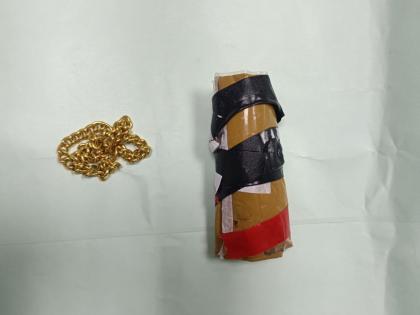 Pune airport customs confiscate gold paste and chains worth Rs. 12.35 lakh | Pune airport customs confiscate gold paste and chains worth Rs. 12.35 lakh