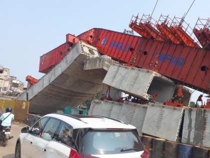 Bridge on Mumbai-Goa highway collapses, no casualties reported | Bridge on Mumbai-Goa highway collapses, no casualties reported