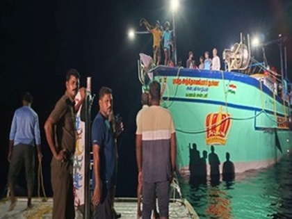 Indian Coast Guard Rescues 11 Fishermen Stranded in Deep Sea Near Minicoy Islands | Indian Coast Guard Rescues 11 Fishermen Stranded in Deep Sea Near Minicoy Islands