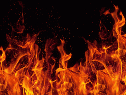 Mumbai: Deliberate Arson in Borivali: CCTV Footage Exposes Murder Attempt, One Arrested | Mumbai: Deliberate Arson in Borivali: CCTV Footage Exposes Murder Attempt, One Arrested Mumbai: Deliberate Arson in Borivali: CCTV Footage Exposes Murder Attempt, One Arrested | Mumbai: Deliberate Arson in Borivali: CCTV Footage Exposes Murder Attempt, One Arrested