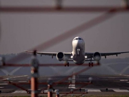 India extends suspension of international commercial flights | India extends suspension of international commercial flights