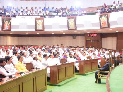 Maharashtra Budget Session 2023: Here's what happened at session on first day | Maharashtra Budget Session 2023: Here's what happened at session on first day