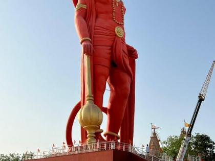 PM Narendra Modi unveils 108 ft Lord Hanuman statue in Gujarat | PM Narendra Modi unveils 108 ft Lord Hanuman statue in Gujarat PM Narendra Modi unveils 108 ft Lord Hanuman statue in Gujarat | PM Narendra Modi unveils 108 ft Lord Hanuman statue in Gujarat