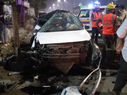 Thane: 1 Killed, 1 Injured After Speeding Car Rams Into Electric Pole ...