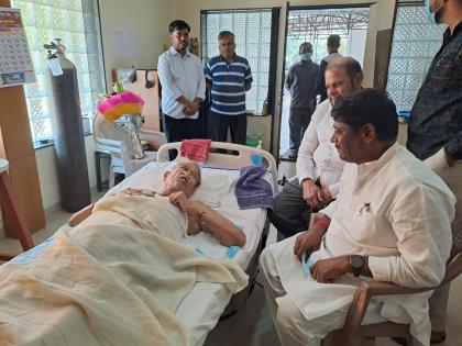 Pune: Ravindra Dhangekar meets BJP MP Girish Bapat | Pune: Ravindra Dhangekar meets BJP MP Girish Bapat Pune: Ravindra Dhangekar meets BJP MP Girish Bapat | Pune: Ravindra Dhangekar meets BJP MP Girish Bapat