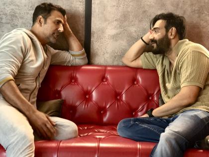 Ajay Devgn congratulates Akshay Kumar on completing 30 years in Bollywood : Hope you set new records | Ajay Devgn congratulates Akshay Kumar on completing 30 years in Bollywood : Hope you set new records Ajay Devgn congratulates Akshay Kumar on completing 30 years in Bollywood : Hope you set new records | Ajay Devgn congratulates Akshay Kumar on completing 30 years in Bollywood : Hope you set new records