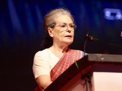 Karnataka Assembly Elections 2023: Sonia Gandhi accuses BJP of spreading hate | Karnataka Assembly Elections 2023: Sonia Gandhi accuses BJP of spreading hate