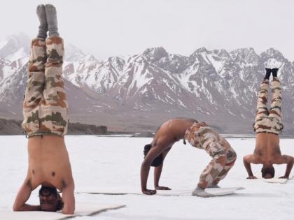 International Yoga Day 2022: ITBP jawans perform Surya Namaskar at an altitude of 17,000 feet | International Yoga Day 2022: ITBP jawans perform Surya Namaskar at an altitude of 17,000 feet