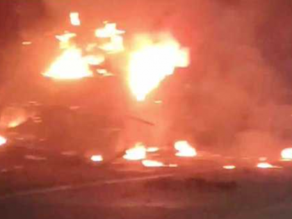Thane: Gas Cylinder Blast at Chinese Food Cart Near Airoli Station Sparks Massive Fire (Watch Video) | Thane: Gas Cylinder Blast at Chinese Food Cart Near Airoli Station Sparks Massive Fire (Watch Video) Thane: Gas Cylinder Blast at Chinese Food Cart Near Airoli Station Sparks Massive Fire (Watch Video) | Thane: Gas Cylinder Blast at Chinese Food Cart Near Airoli Station Sparks Massive Fire (Watch Video)