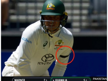 Usman Khawaja wears a black armband after ICC raises objection on his 'all lives are equal' shoes | Usman Khawaja wears a black armband after ICC raises objection on his 'all lives are equal' shoes