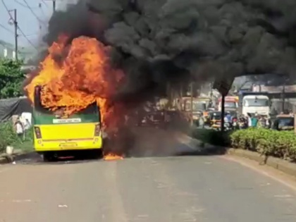 Maharashtra: Bus catches fire in Palghar, no casualties reported | Maharashtra: Bus catches fire in Palghar, no casualties reported