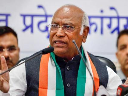 Congress President Mallikarjun Kharge Calls PM Modi As ‘Jhoothon Ka Sardar’, Claims BJP Wants To End Democracy | Congress President Mallikarjun Kharge Calls PM Modi As ‘Jhoothon Ka Sardar’, Claims BJP Wants To End Democracy Congress President Mallikarjun Kharge Calls PM Modi As ‘Jhoothon Ka Sardar’, Claims BJP Wants To End Democracy | Congress President Mallikarjun Kharge Calls PM Modi As ‘Jhoothon Ka Sardar’, Claims BJP Wants To End Democracy