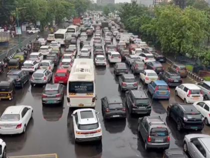 Ghodbunder Road Traffic Update: Long Vehicular Jams Reported On Mumbai-Thane Road Due to Heavy Rainfall (Watch Video) | Ghodbunder Road Traffic Update: Long Vehicular Jams Reported On Mumbai-Thane Road Due to Heavy Rainfall (Watch Video) Ghodbunder Road Traffic Update: Long Vehicular Jams Reported On Mumbai-Thane Road Due to Heavy Rainfall (Watch Video) | Ghodbunder Road Traffic Update: Long Vehicular Jams Reported On Mumbai-Thane Road Due to Heavy Rainfall (Watch Video)