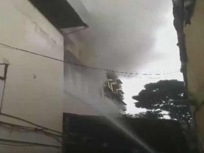 Thane Fire: Blaze Erupts in Arjun Tower at Gokhale Marg; Watch Video | Thane Fire: Blaze Erupts in Arjun Tower at Gokhale Marg; Watch Video Thane Fire: Blaze Erupts in Arjun Tower at Gokhale Marg; Watch Video | Thane Fire: Blaze Erupts in Arjun Tower at Gokhale Marg; Watch Video