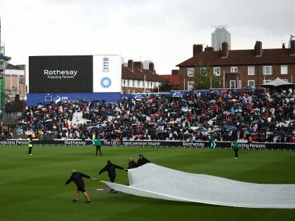 ENG vs IND, 5th Test: Rain Stops Play Again After Lunch as Shubman Gill Falls for 21 (VIDEO) | ENG vs IND, 5th Test: Rain Stops Play Again After Lunch as Shubman Gill Falls for 21 (VIDEO)