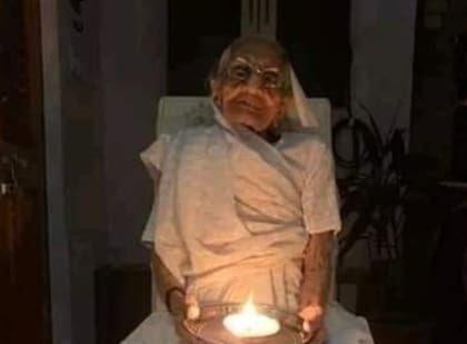 PM Modi's mother Heeraben passes away at 100 | PM Modi's mother Heeraben passes away at 100