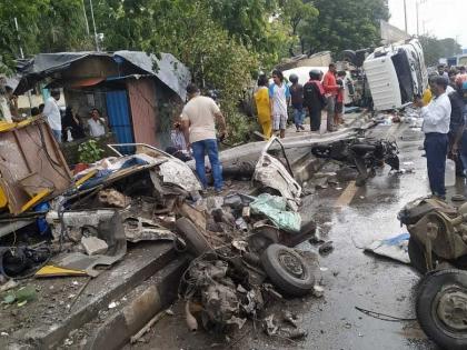 3 Injured After Speeding Cement Mixer Truck Collides With Vehicles In Chunabhatti | 3 Injured After Speeding Cement Mixer Truck Collides With Vehicles In Chunabhatti 3 Injured After Speeding Cement Mixer Truck Collides With Vehicles In Chunabhatti | 3 Injured After Speeding Cement Mixer Truck Collides With Vehicles In Chunabhatti