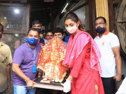 Ganesh Chaturthi 2020: Shilpa Shetty welcomes Ganpati Bappa at her residence