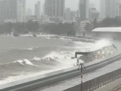 High Tide Alert in Mumbai: 4.57 Metre Wave Likely to Hit Coast; City Lakes 97% Full | High Tide Alert in Mumbai: 4.57 Metre Wave Likely to Hit Coast; City Lakes 97% Full High Tide Alert in Mumbai: 4.57 Metre Wave Likely to Hit Coast; City Lakes 97% Full | High Tide Alert in Mumbai: 4.57 Metre Wave Likely to Hit Coast; City Lakes 97% Full