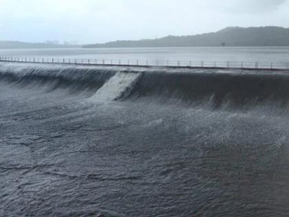 Mumbai Rains: Tulsi lake overflows after heavy rains | Mumbai Rains: Tulsi lake overflows after heavy rains