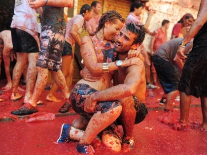 Spain's Tomatina Festival 2022 returns after 2-year long hiatus due to COVID | Spain's Tomatina Festival 2022 returns after 2-year long hiatus due to COVID
