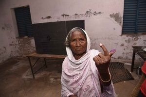 Rajasthan Assembly By-Elections 2024: Home Voting for Elderly, Differently-Abled Begins Across 7 Seats (Watch Video) | Rajasthan Assembly By-Elections 2024: Home Voting for Elderly, Differently-Abled Begins Across 7 Seats (Watch Video) Rajasthan Assembly By-Elections 2024: Home Voting for Elderly, Differently-Abled Begins Across 7 Seats (Watch Video) | Rajasthan Assembly By-Elections 2024: Home Voting for Elderly, Differently-Abled Begins Across 7 Seats (Watch Video)