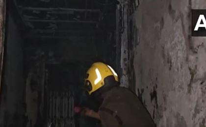 Hyderabad Hotel Fire: Telangana Restaurant Engulfed in Major Blaze During Peak Hours, Injured Rushed To Hospital (Watch Video) | Hyderabad Hotel Fire: Telangana Restaurant Engulfed in Major Blaze During Peak Hours, Injured Rushed To Hospital (Watch Video) Hyderabad Hotel Fire: Telangana Restaurant Engulfed in Major Blaze During Peak Hours, Injured Rushed To Hospital (Watch Video) | Hyderabad Hotel Fire: Telangana Restaurant Engulfed in Major Blaze During Peak Hours, Injured Rushed To Hospital (Watch Video)