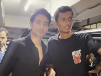 Ibrahim Ali Khan Wins Hearts With Sweet Gesture for Differently-Abled Fan, Video Goes Viral | Ibrahim Ali Khan Wins Hearts With Sweet Gesture for Differently-Abled Fan, Video Goes Viral Ibrahim Ali Khan Wins Hearts With Sweet Gesture for Differently-Abled Fan, Video Goes Viral | Ibrahim Ali Khan Wins Hearts With Sweet Gesture for Differently-Abled Fan, Video Goes Viral