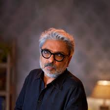 “Three Hearts. One Destiny” Says Sanjay Leela Bhansali As Hum Dil De Chuke Sanam Completes 26 Years | “Three Hearts. One Destiny” Says Sanjay Leela Bhansali As Hum Dil De Chuke Sanam Completes 26 Years