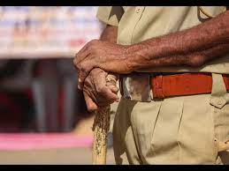 Maharashtra: Two cops held for allegedly demanding and accepting bribe by ACB | Maharashtra: Two cops held for allegedly demanding and accepting bribe by ACB Maharashtra: Two cops held for allegedly demanding and accepting bribe by ACB | Maharashtra: Two cops held for allegedly demanding and accepting bribe by ACB