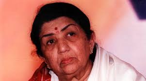 Lata Mangeshkar's doctor slams fake news about her health: Didi is under treatment | Lata Mangeshkar's doctor slams fake news about her health: Didi is under treatment