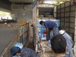 Amid trying times, Ismaili community providing free drinking water to COVID-19 facilities in Mumbai | Amid trying times, Ismaili community providing free drinking water to COVID-19 facilities in Mumbai