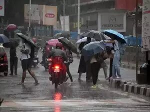 Maharashtra: 1,000 people from 12 villages shifted to safer places due to flood-like situation in Nanded | Maharashtra: 1,000 people from 12 villages shifted to safer places due to flood-like situation in Nanded