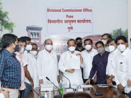 Ajit Pawar: Unnecessary presence of political parties at vaccination center will not be tolerated | Ajit Pawar: Unnecessary presence of political parties at vaccination center will not be tolerated