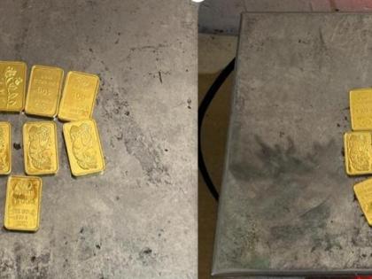 Mumbai: Gold and Foreign Currency Worth ₹98 Lakh Seized at Airport, Three Passengers Arrested | Mumbai: Gold and Foreign Currency Worth ₹98 Lakh Seized at Airport, Three Passengers Arrested Mumbai: Gold and Foreign Currency Worth ₹98 Lakh Seized at Airport, Three Passengers Arrested | Mumbai: Gold and Foreign Currency Worth ₹98 Lakh Seized at Airport, Three Passengers Arrested